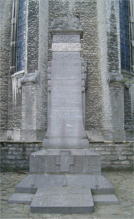Monument 1914-1918 van Zemst - foto Yves Moerman. Monument commmoratif 1914-1918 de Zemst - photo Yves Moerman. 