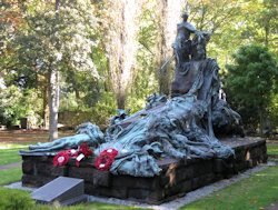 Monument aux officiers britannique 1815 - photo Yves Moerman