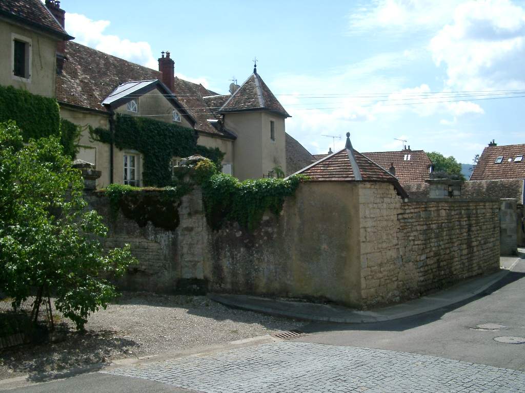 Chteau du marchal Moncey photo Copyright Yves Moerman 