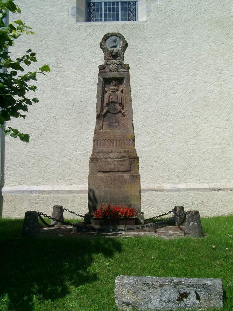 Monument du marchal Moncey photo Copyright Yves Moerman 